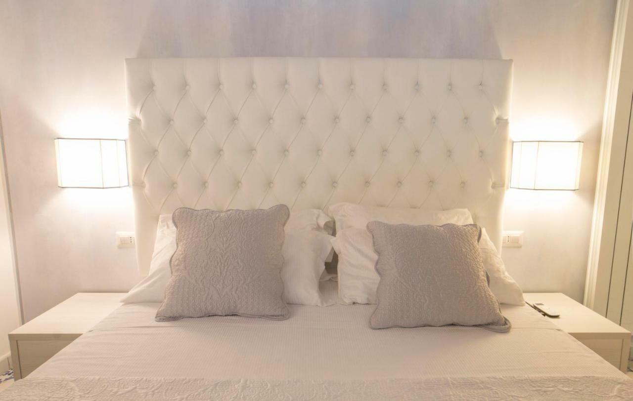 Morelli Napels